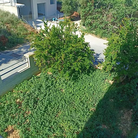 Staring At The Sunset Apartamento